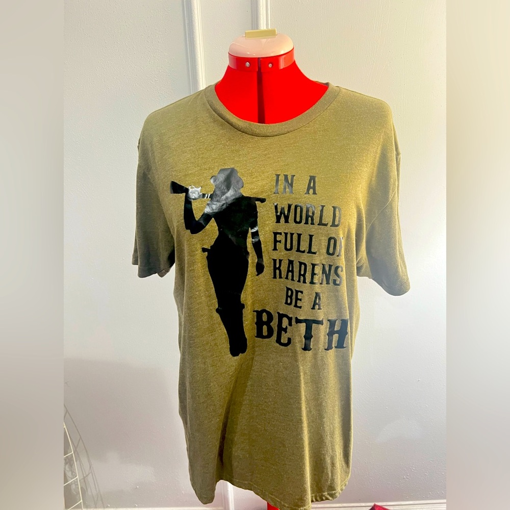 Olive Green 'Be A Beth  Graphic T-Shirt size xl